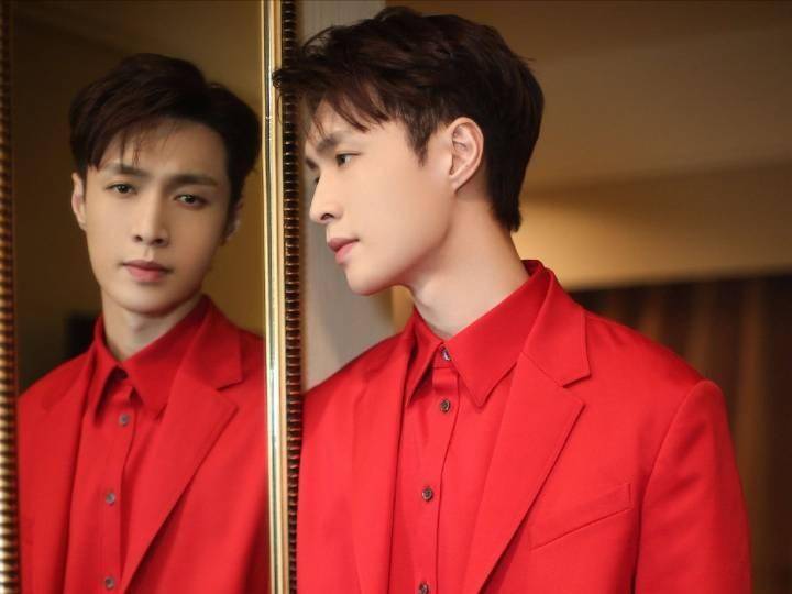 蔡徐坤、鹿晗、黄子韬、吴亦凡春晚落选，而张艺兴搭热巴cp感满满