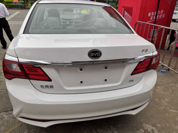 车展现场，比亚迪4.39万，贵还是便宜