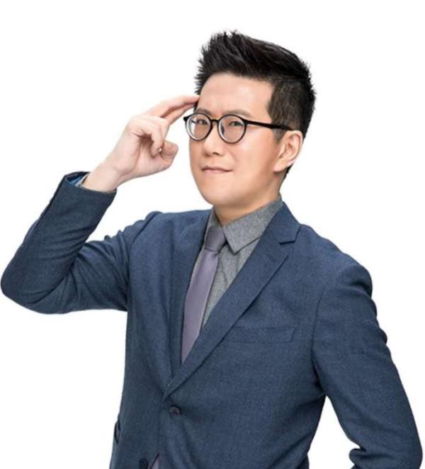 黄执中为什么是《奇葩说》大魔王?贩卖机例子见功力!