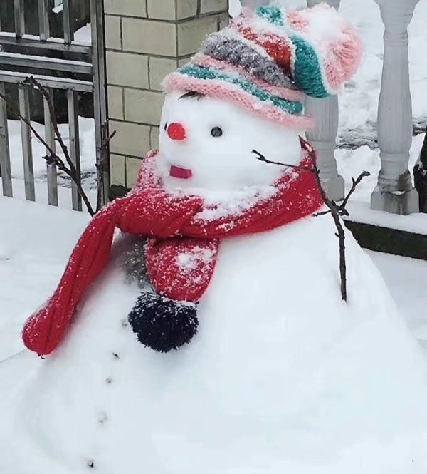 2018年贵州最后一场雪,雪量大到能堆雪人打雪仗,你玩了吗?