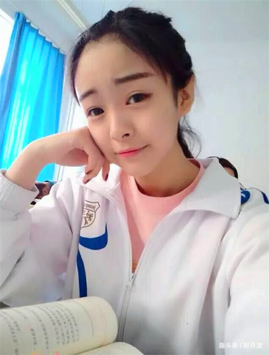 小姐姐真人照片初中图片