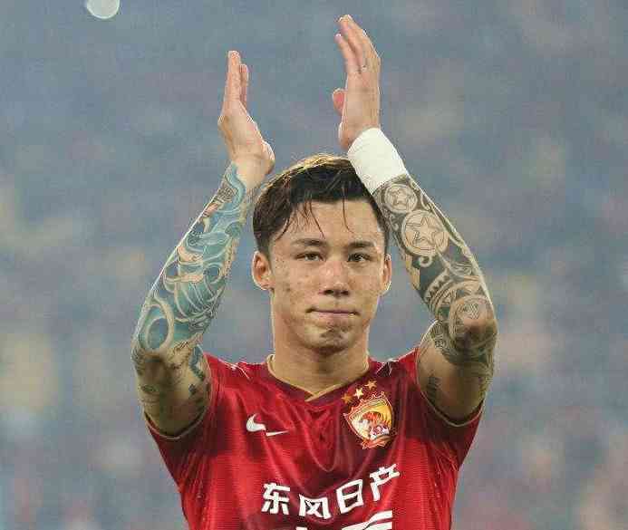 2018国足身价排名前五的球员,第1果然是他,这