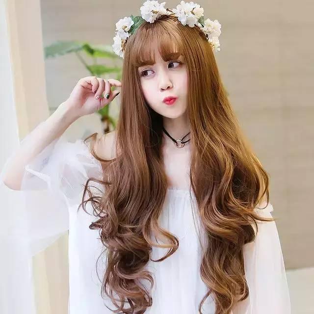今年最美的减龄发型 长发甜美短发可爱迷人!