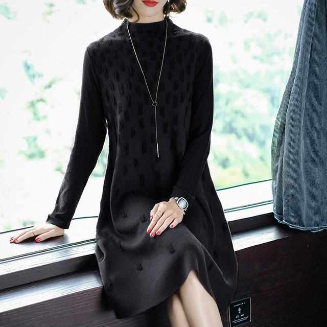 女人别再傻傻买内搭衫，优雅的打底裙才是王道，120的我都能穿！
