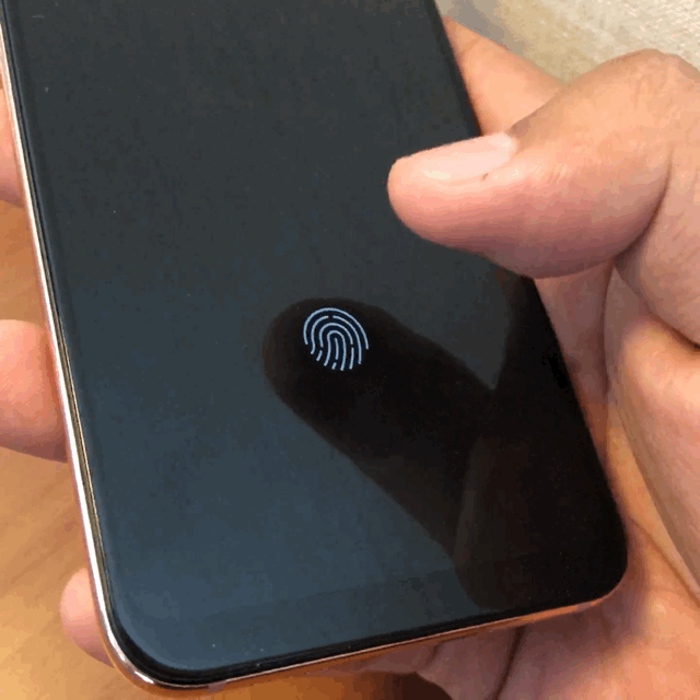 2019年旗舰机的六大趋势:新iphone迈入三摄时,打孔屏或成主流