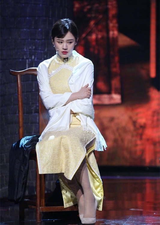 同穿旗袍,李宇春柳岩都不如沈梦辰敢穿?没想到这次穿