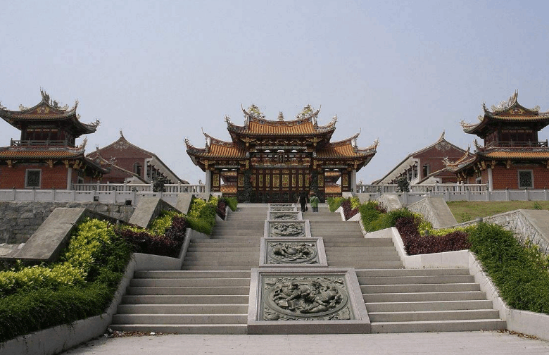 国内最难念的城市名,三个字都同音!当地人却