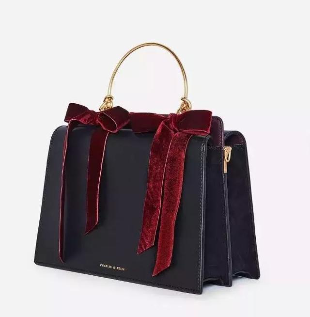 小CK秋冬新款包包|开了挂的小CK,今年秋冬一