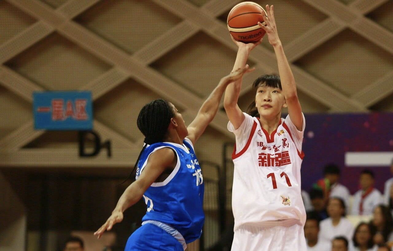 两人进WNBA?广东国手获报价合同 女周琦若选