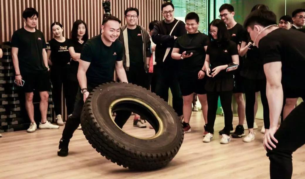 拒绝“三缸”小涡轮!玩发动机JEEP是认真的