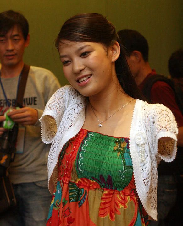 失机女老总_机甲高清手机壁纸(2)