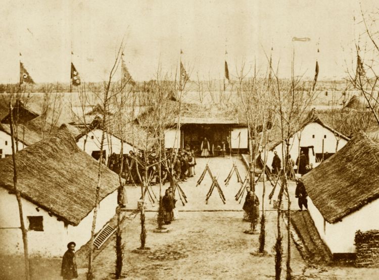 晚清第一硬汉左宗棠在甘肃老照片:湘军战阵,驻