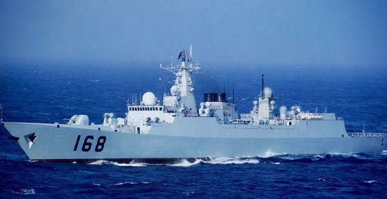 中日海军水面主战舰艇二十年对比 中国从被吊