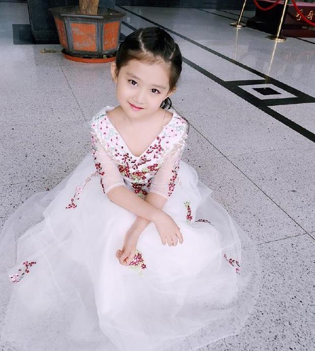 被称之为小赵丽颖的她,因搭戏邓伦、孙怡而走