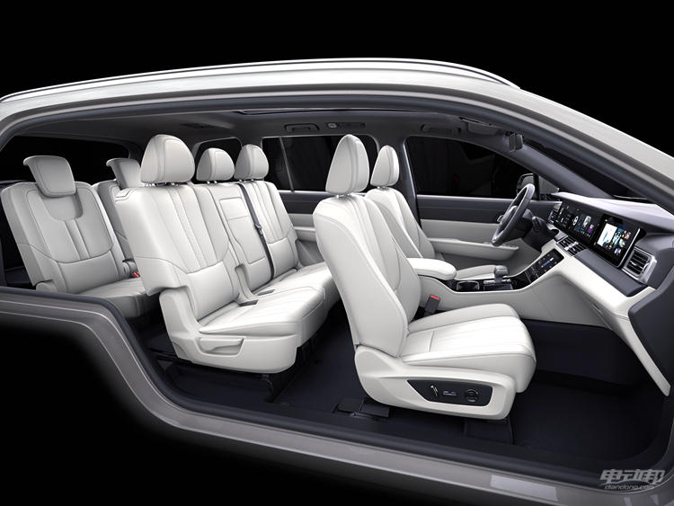 理想ONE售价公布,补贴后统一售价32.8万元,第