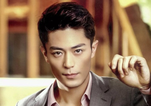 2018十大最受欢迎偶像男星排行榜!黄晓明垫底