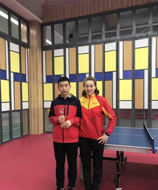 年仅15岁的陶育畅入选中国国家乒乓球集训队
