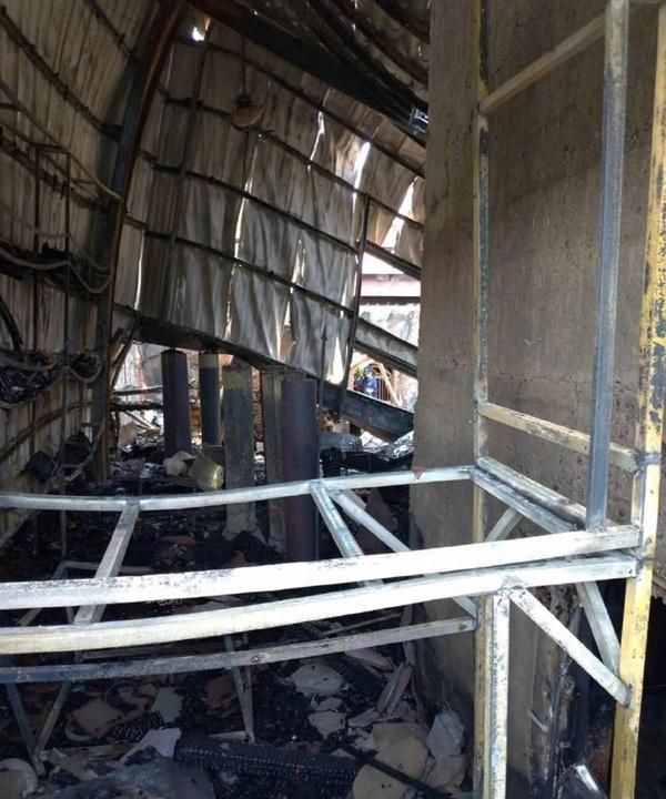 陈志朋父母家遭人纵火,网友:房子也太破了!