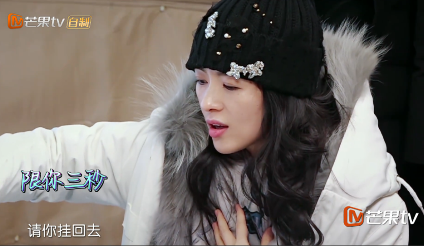 为何汪峰夸老婆没赘肉?看章子怡这身造型就懂了,身材10年未变 为何汪峰夸老婆没赘肉?看章子怡这身造型就懂了,身材10年未变