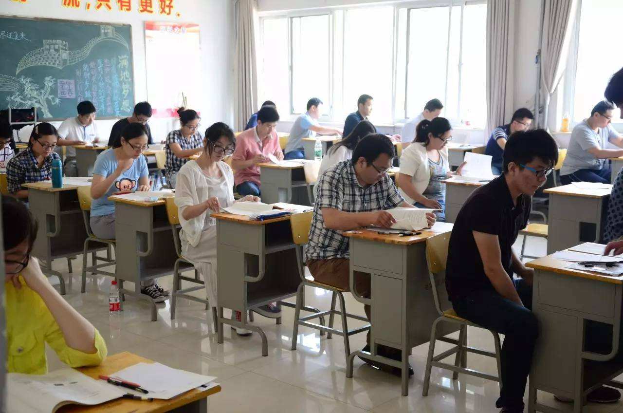 2019想要考公务员：这3类人几率比较大？