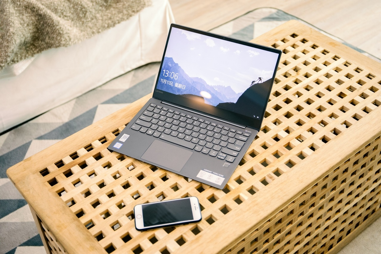 极致轻薄,联想YOGA S730薄的不可思议