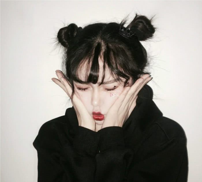 御用备胎·精致女生头像"别惹我啊,我一生气,就想当你