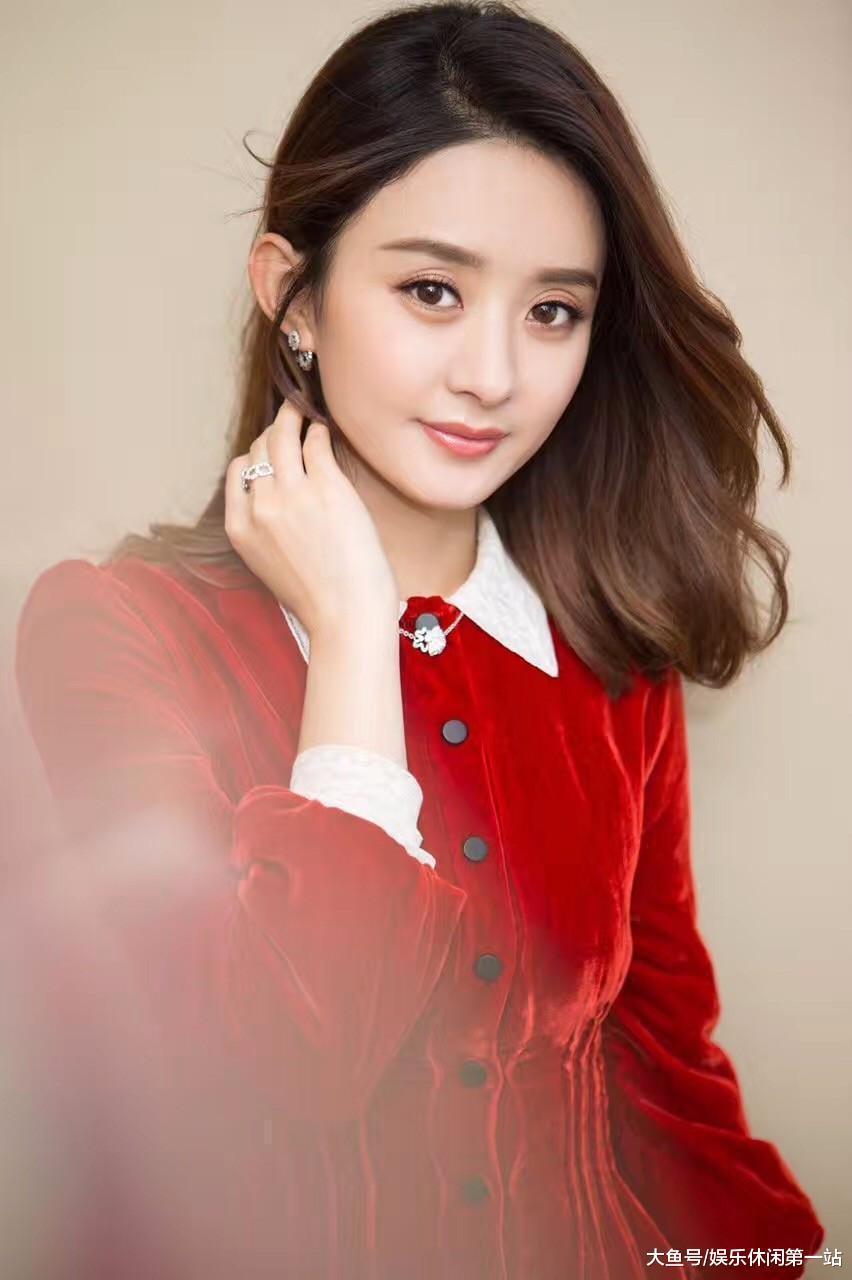 好看女星都爱穿红色! 宋茜霸气, 赵丽颖好养眼, baby