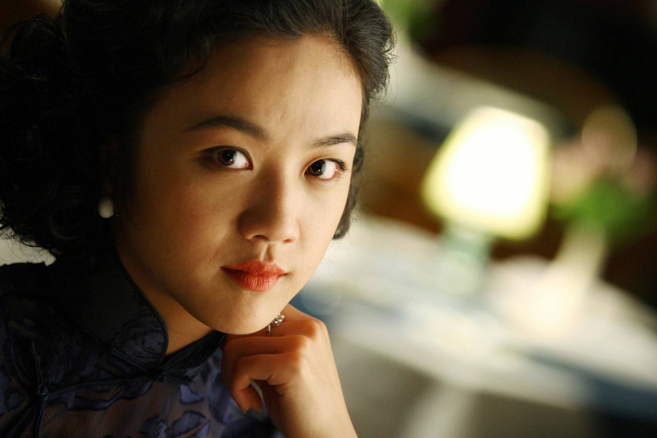 汤唯入围韩国青龙奖最佳女主角，赢面很大，入围的女演员不是对手__财经头条