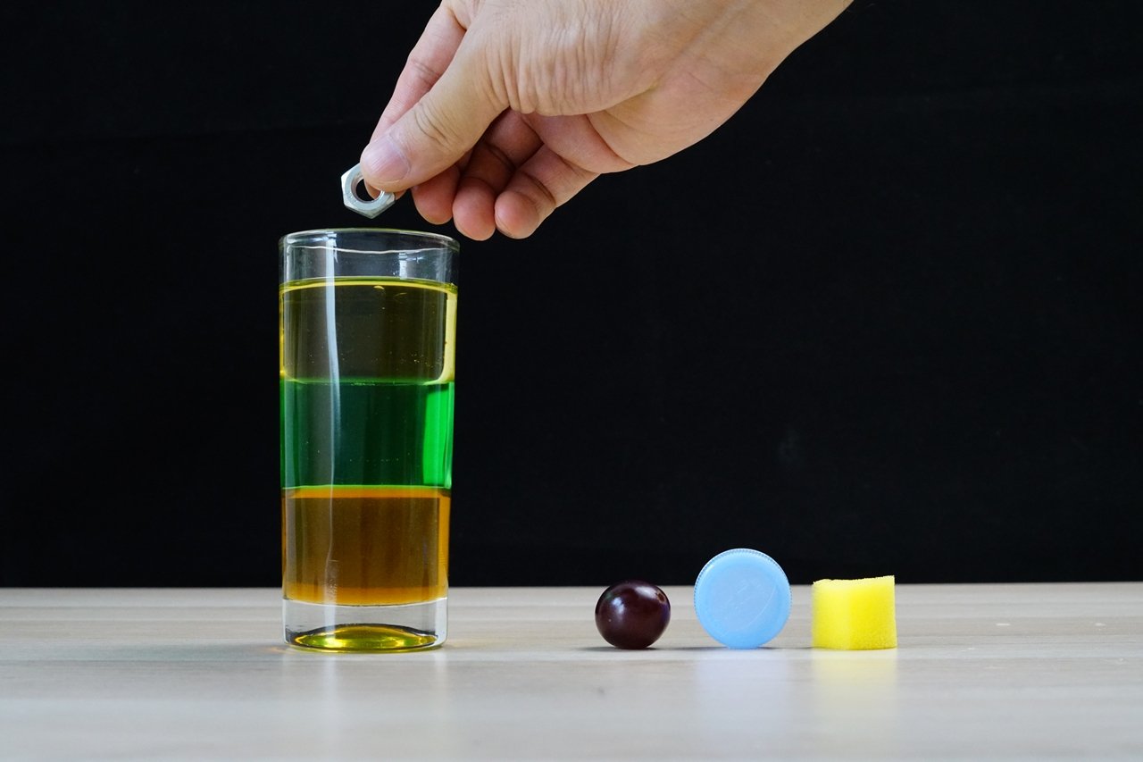 人类能液体中呼吸吗？《深渊》和《三体》深海技术又是...