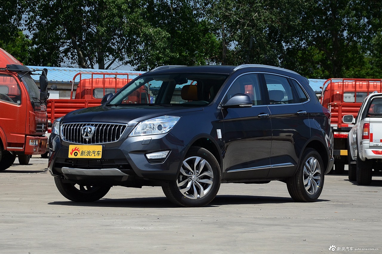 新款北汽威旺S50对比新款景逸X6 哪款动力更强劲？