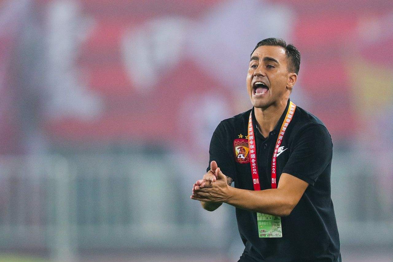 国足大名单成了俱乐部进贡账单:国足就是裹足