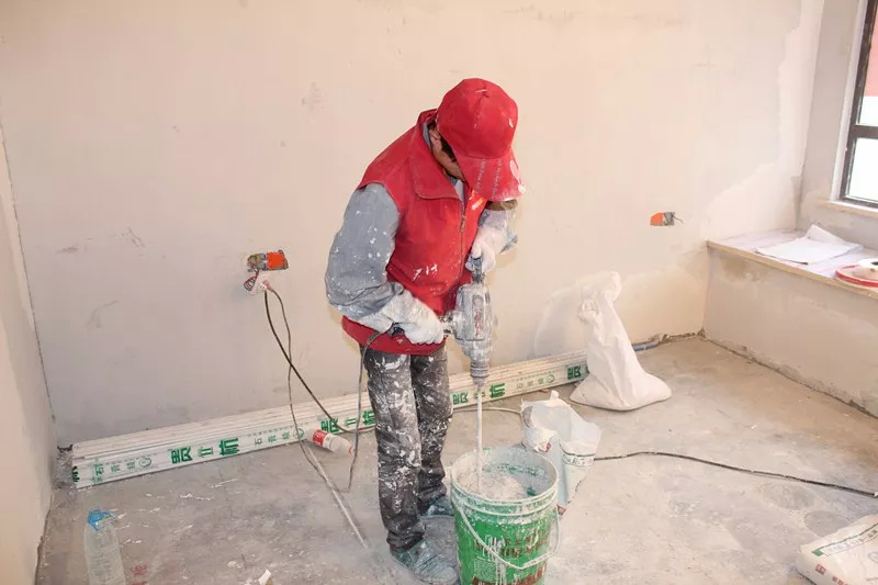 易高创能腻子健康吗 草本腻子品牌实力解析