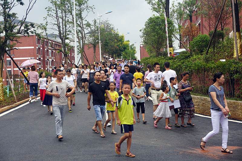 教育部回应耒阳学生分流事件:要确保学生利益
