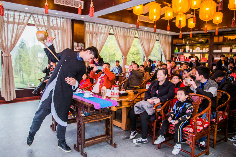 ����� ��֪������CS85 COUPE�������֮������վԲ����Ļ