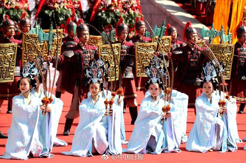 俄乌领导人针锋相对隔空喊话 各自为对话开条件