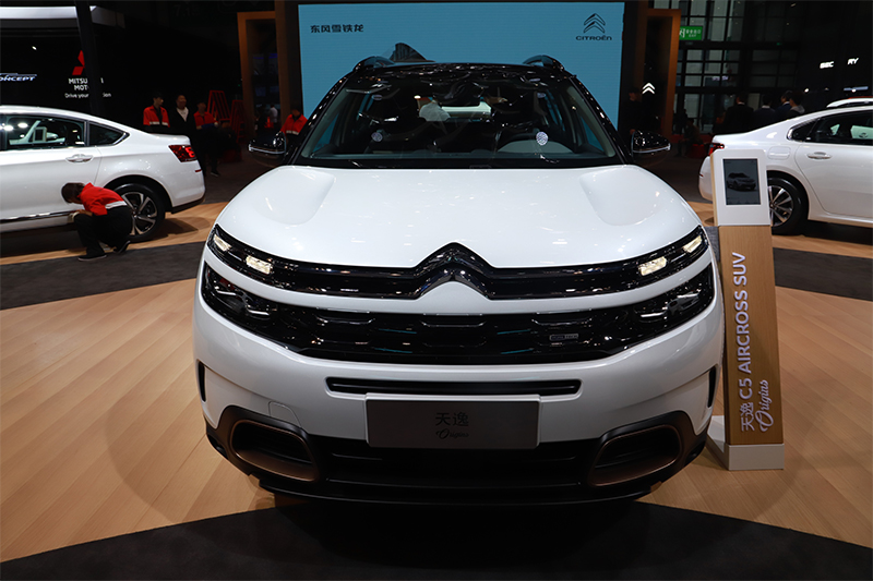 2019上海车展:东风雪铁龙天逸 C5 AIRCROSS ORIGINS实拍
