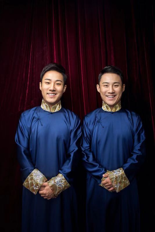 郭阳郭亮最新写真图片