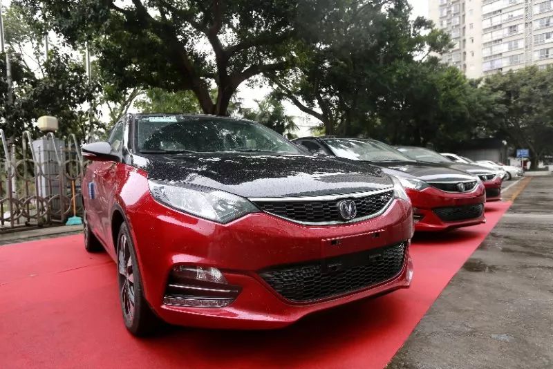 做长安员工有多幸福?直接给劳模奖励一台车!