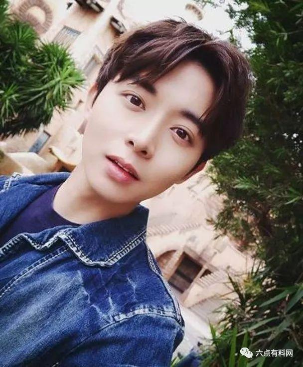 新加坡男艺人冯伟衷服兵役期间意外身亡 女友