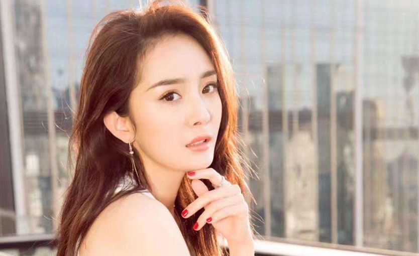 时隔多年!杨幂、谢霆锋再次同台,曾羞涩不敢看