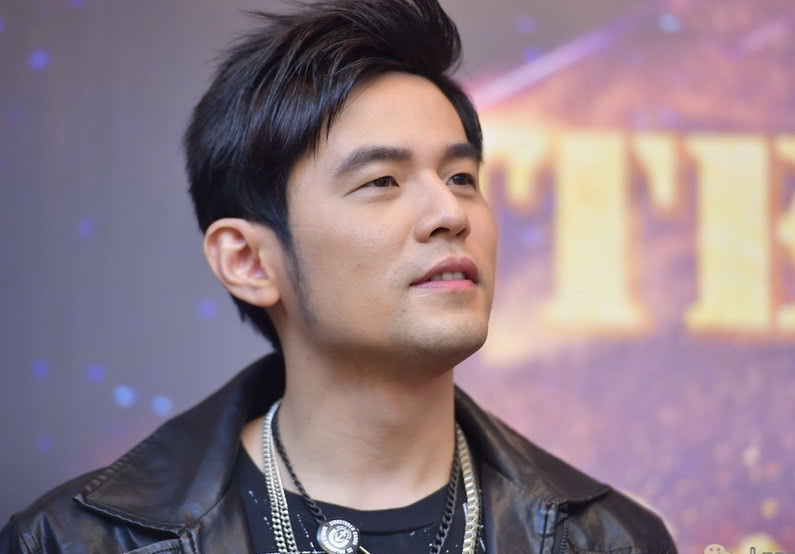 网曝疑似江苏卫视2019年跨年演唱会名单，有望胜过芒果台