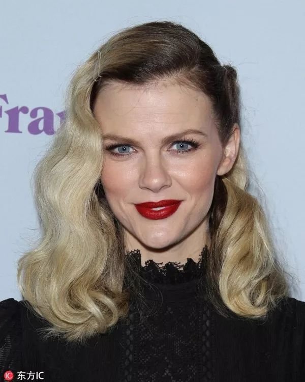 谁还不是小仙女?一个发夹让你轻松变时髦