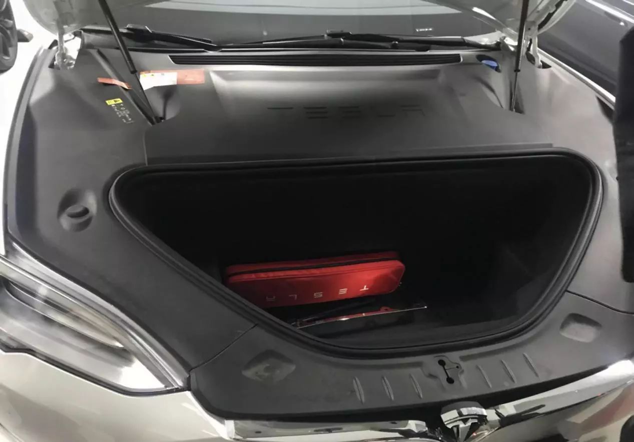 兼顾性能与续航,试驾特斯拉Model S 100D