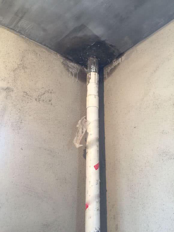 距今15万年,百米铁管贯穿山体,白公山外星人遗址,...