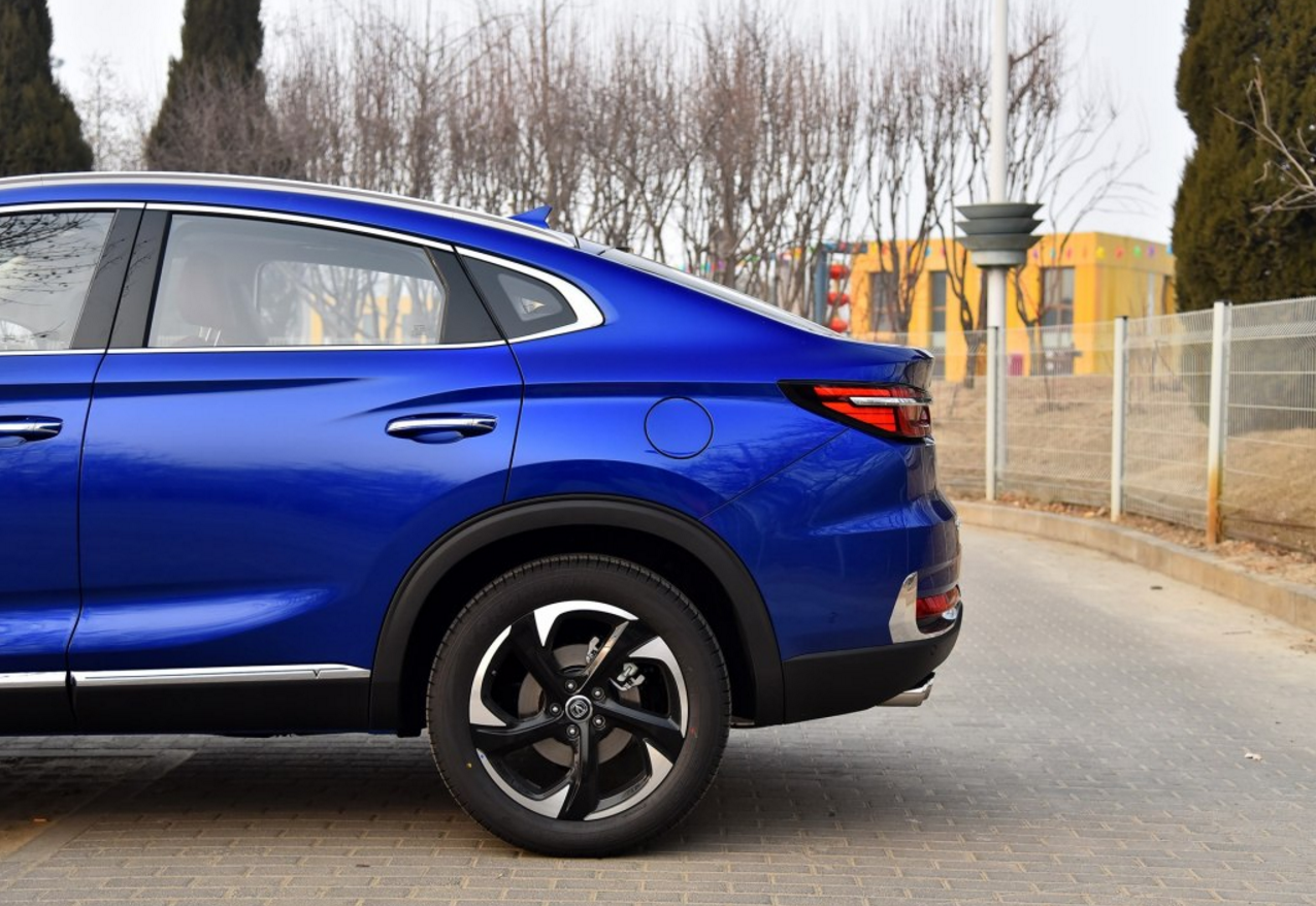 ���ڵȵ��ˣ��������콢�����У���4��7������H6����8AT