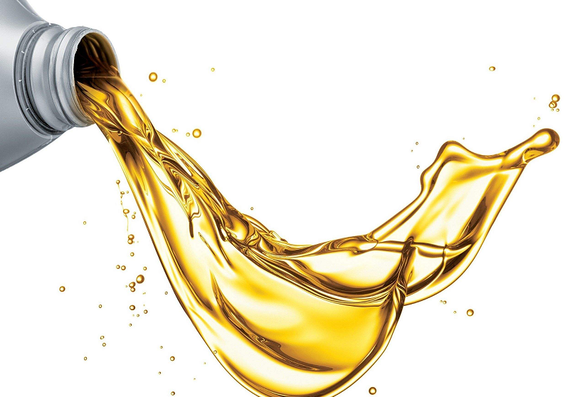 机油五千公里一换骗了多少人？15年的技工告诉你，啥时候该换！