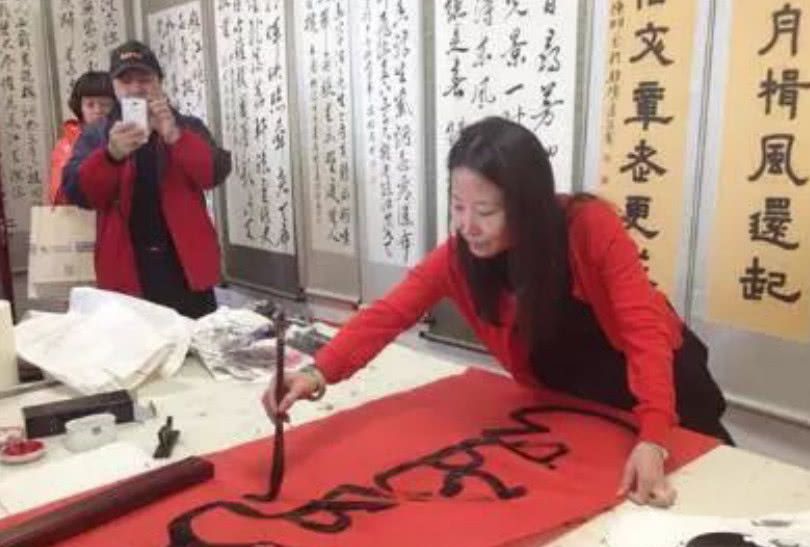 晚清慈禧太后第五代外孙女叶赫那拉姝宏和慈禧一样美貌有气质