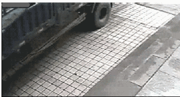 搞笑gif趣图:女神和女汉子的真正区别,来了解一下