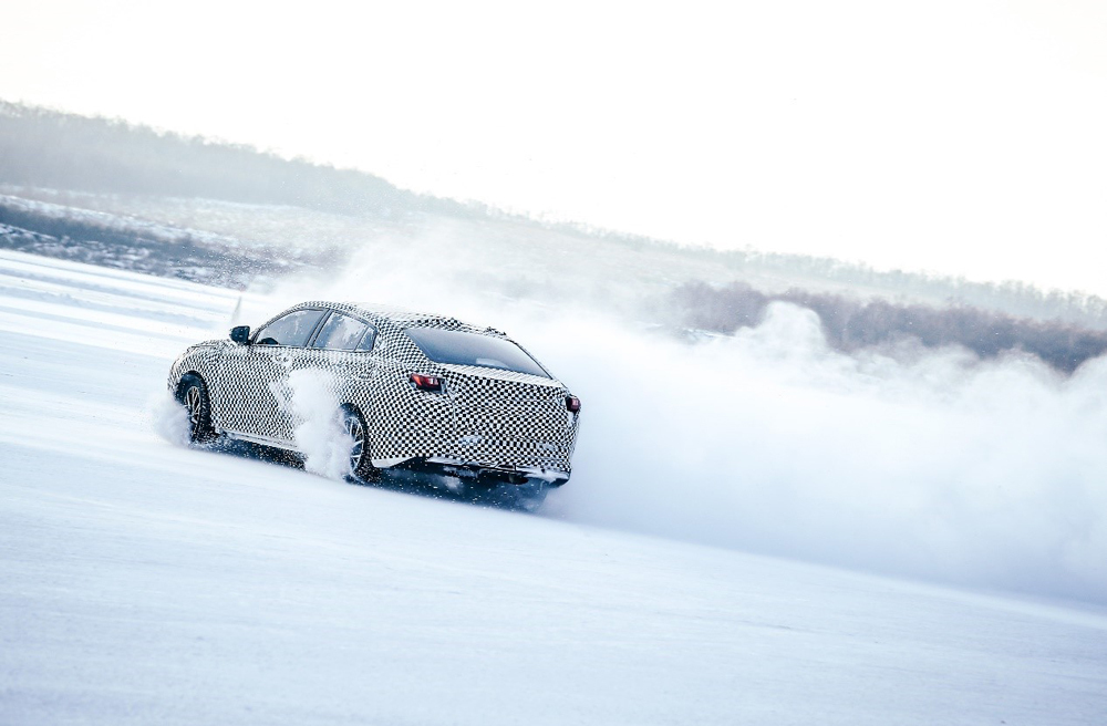 上海车展亮相 东风风神全新平台首款轿车曝光
