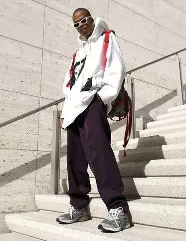 THRIFT SHOPPING IN JAPAN SUPREME, YEEZYS, BAPE